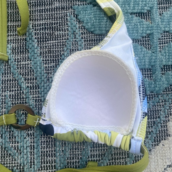 🌟3/$10! Mossimo Colorblock Triangle Cut Halter Style BikiniTop - Picture 11 of 12